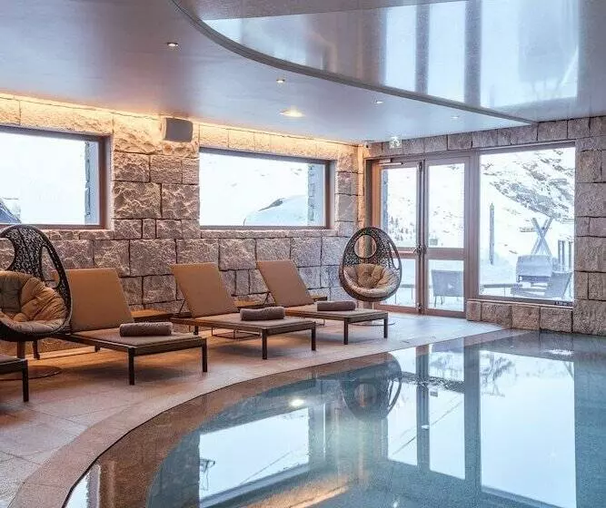 בית מלון כפרי Altapura Hôtel & Spa Val Thorens