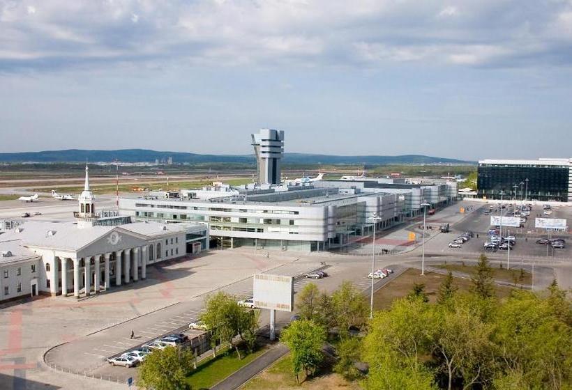 בית מלון כפרי Angelo By Vienna House Ekaterinburg