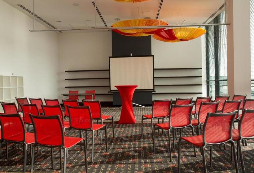 בית מלון כפרי Angelo By Vienna House Ekaterinburg