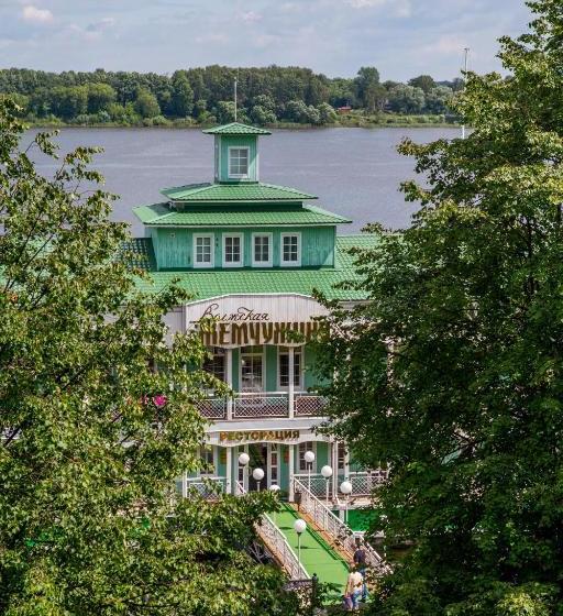 ホテル Aqua  Volzhskaya Zemchuzhina