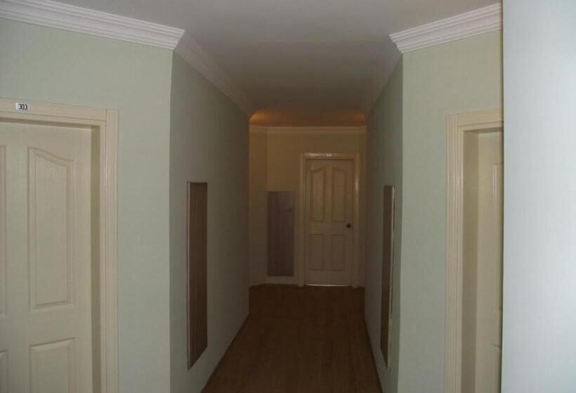 בית מלון כפרי Simus Beach