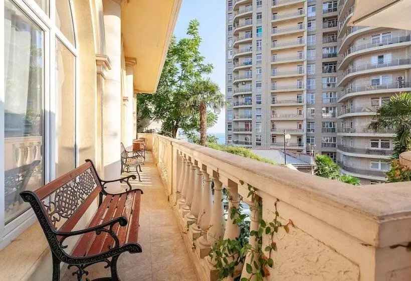 فندق Grace Nairi