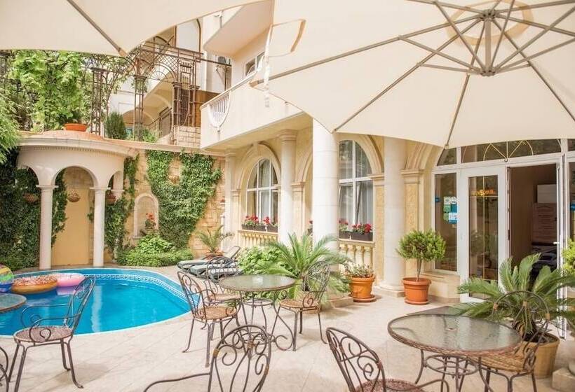 בית מלון כפרי Grace Nairi