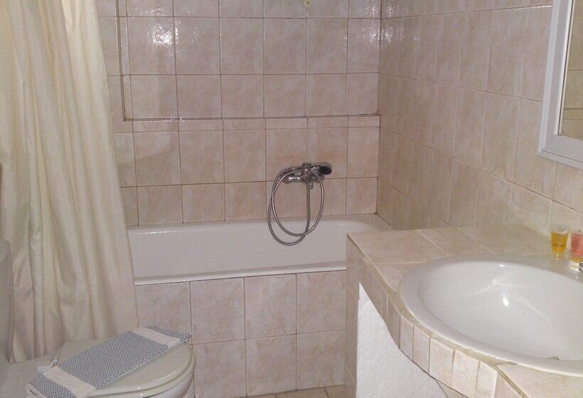 酒店 Harmony E Rock