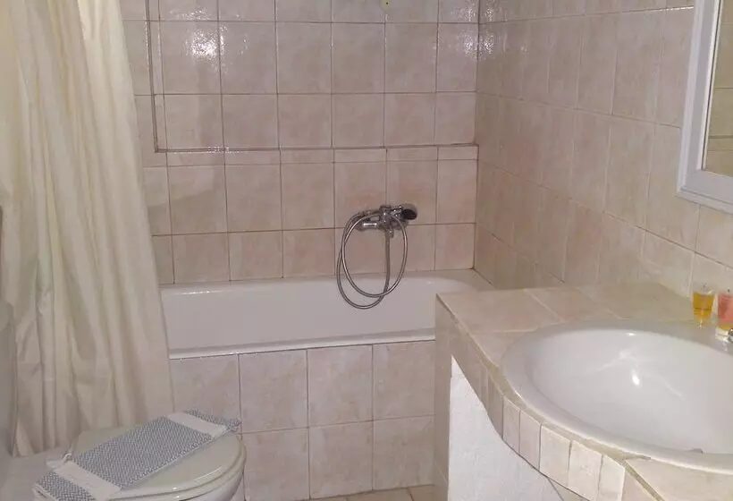 Отель Harmony E Rock