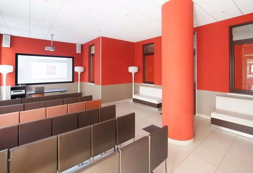 Отель Ibis Sibir Omsk