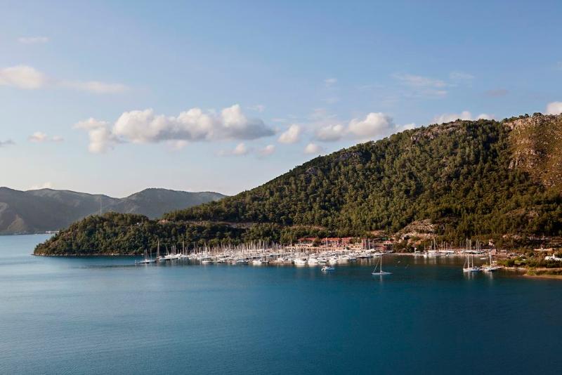 Отель Marti Hemithea