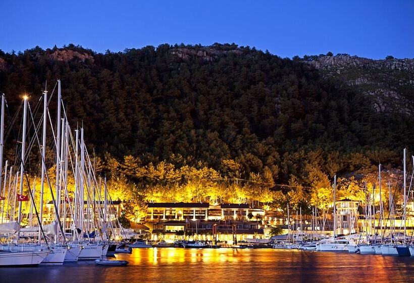 Отель Marti Hemithea