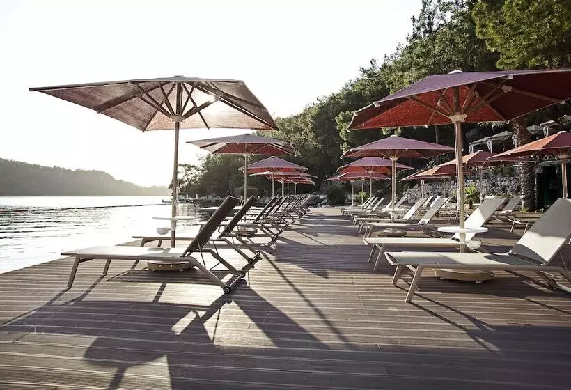 ホテル Marti Hemithea