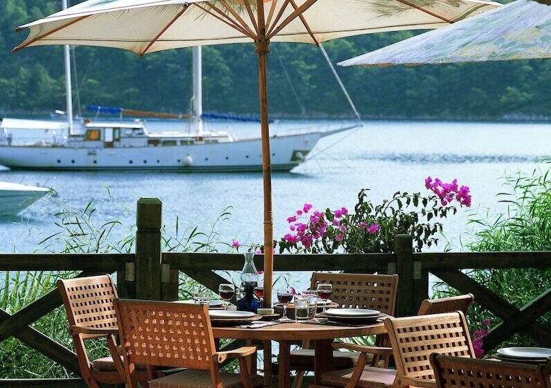 Отель Marti Hemithea