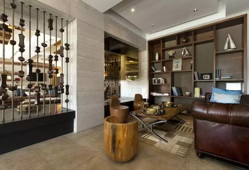 ホテル Marti Hemithea