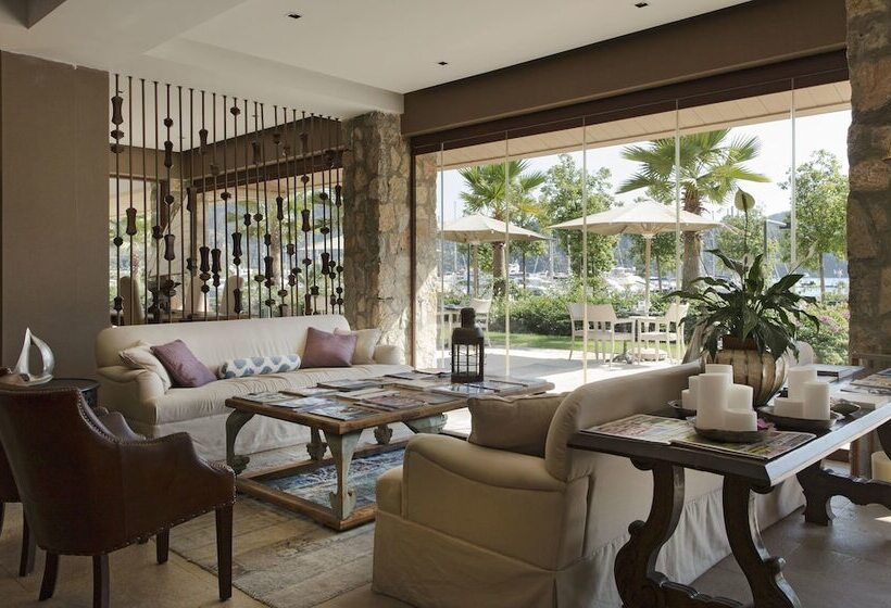 Отель Marti Hemithea