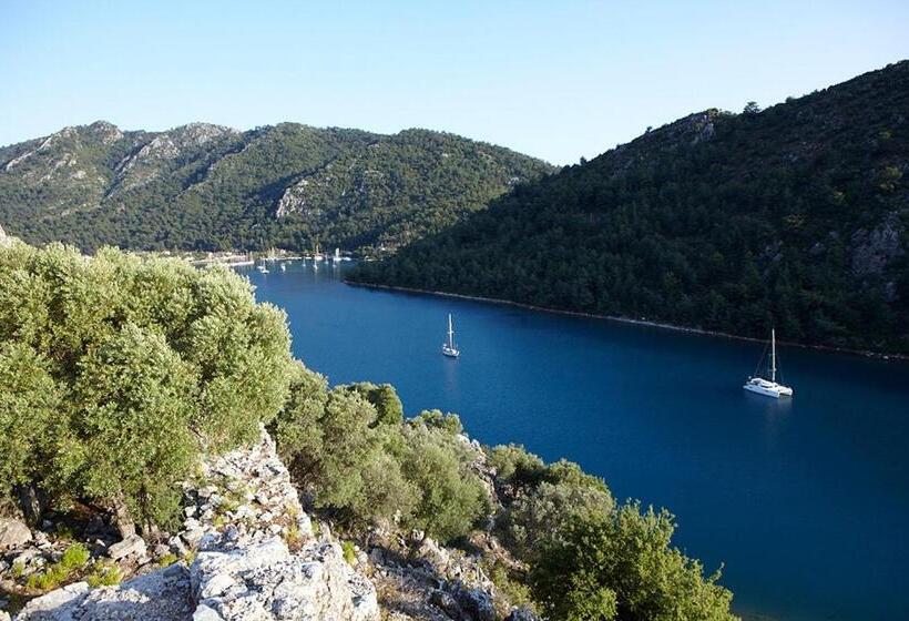 Отель Marti Hemithea