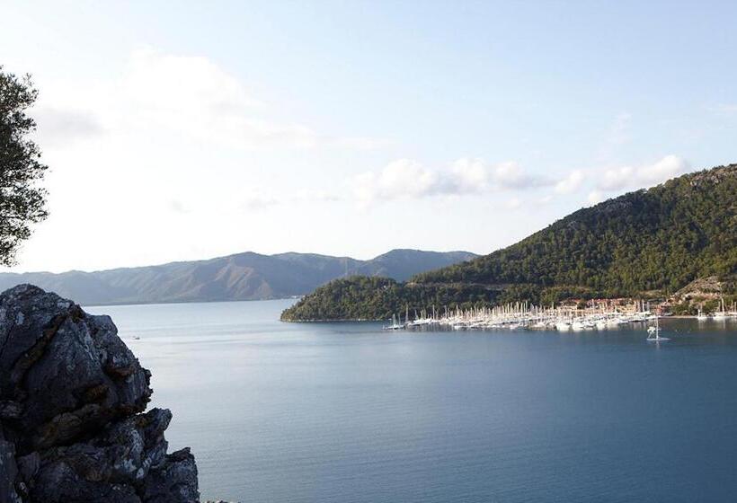 Отель Marti Hemithea