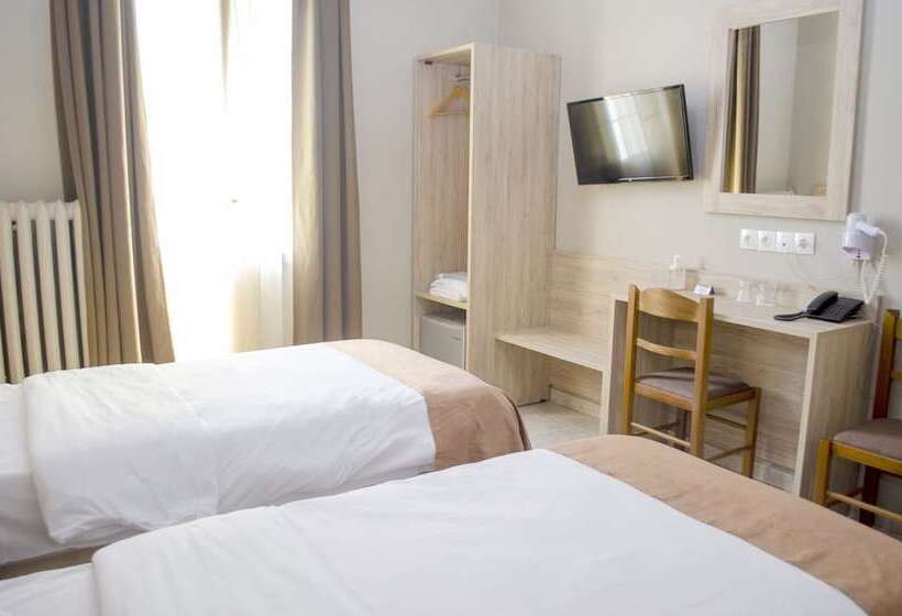 ホテル Nea Metropolis