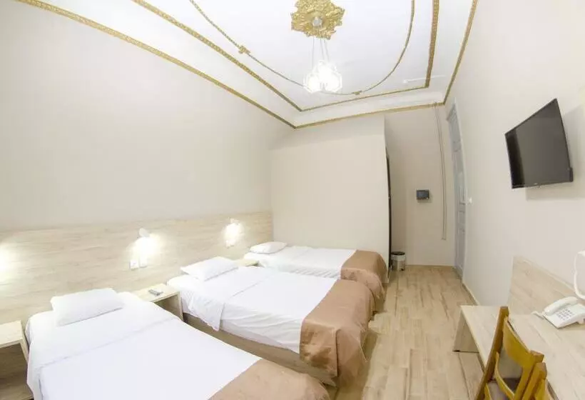 Hotel Nea Metropolis