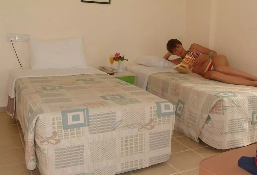 בית מלון כפרי Olivia