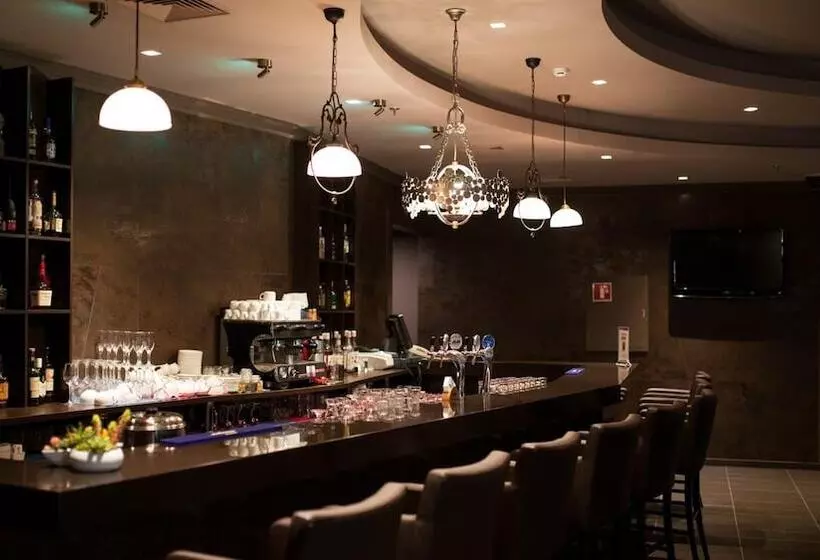 Отель Pacific Plaza Sakhalin