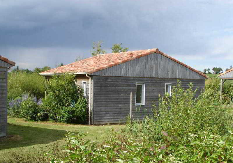 هتل روستایی Au Fil De L´eau