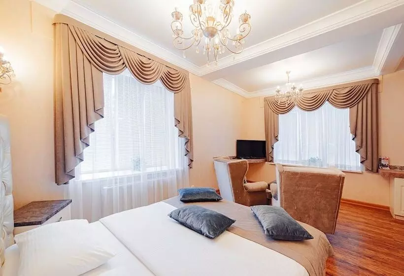 Отель Shato City