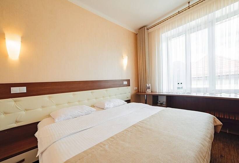 ホテル Shato City