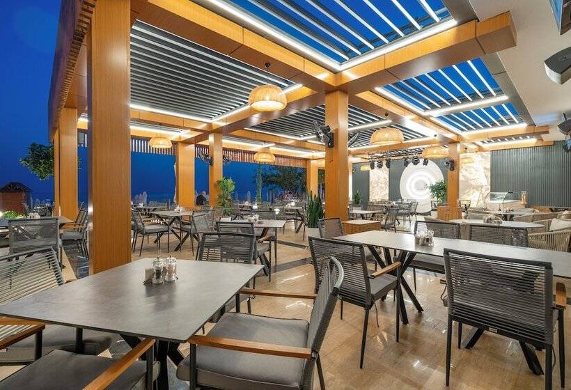 בית מלון כפרי Simus Beach