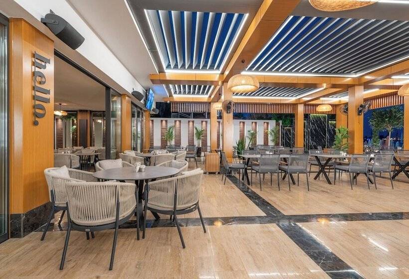 בית מלון כפרי Simus Beach