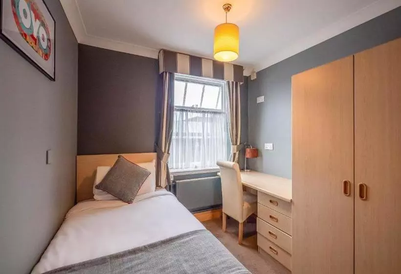 Hotel The Derby Conference Centre And