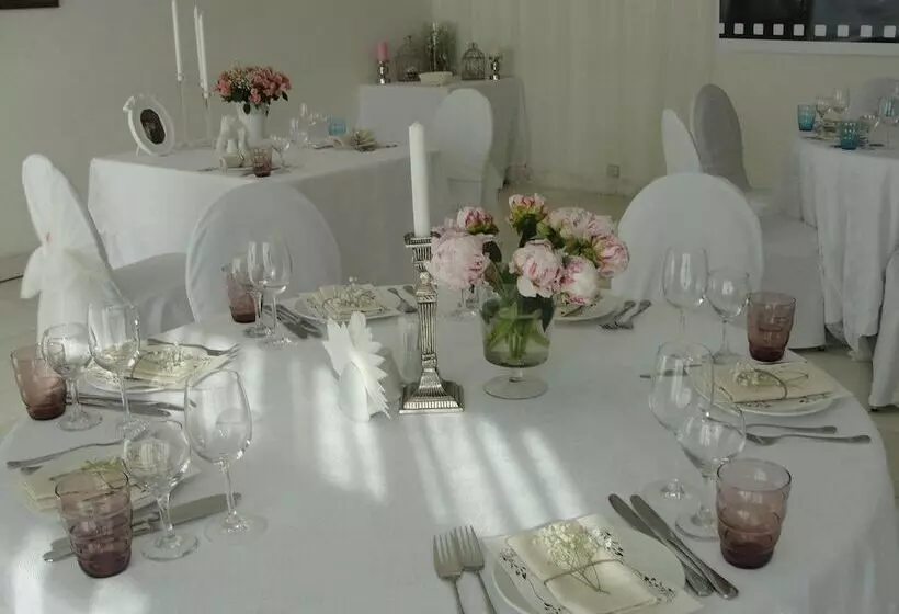 Отель Zolotoy Zaton