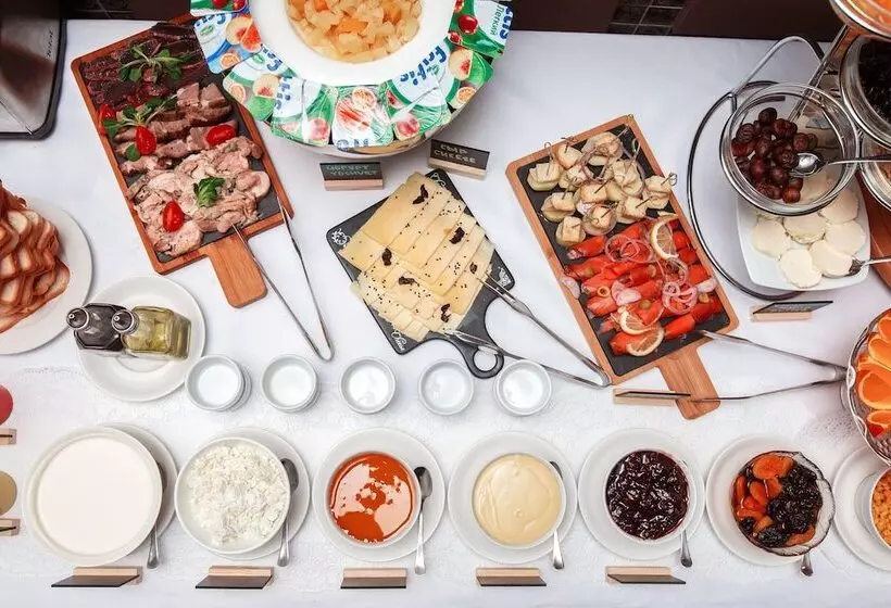 Отель Zolotoy Zaton