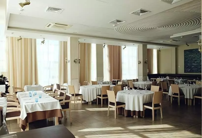 Отель Zolotoy Zaton