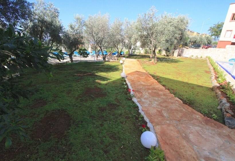 Kalkan Oasis Hotel Adults Only