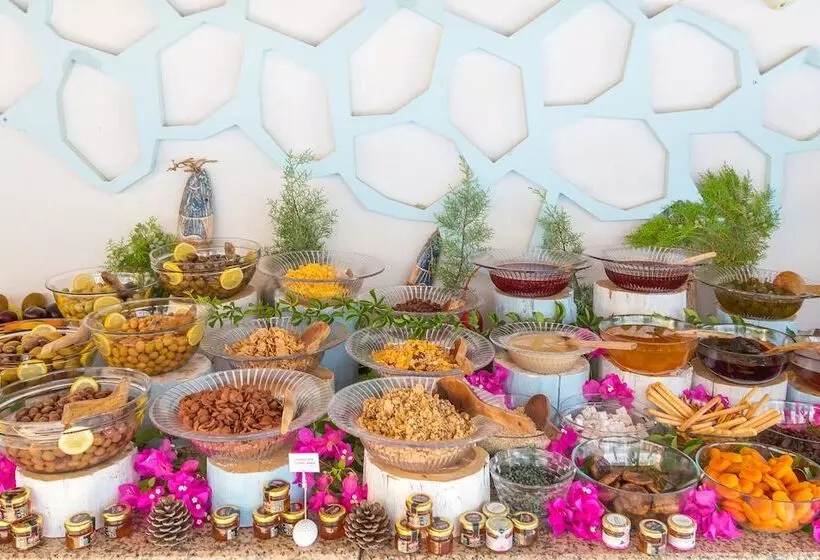 Kalkan Oasis Hotel   Adults Only