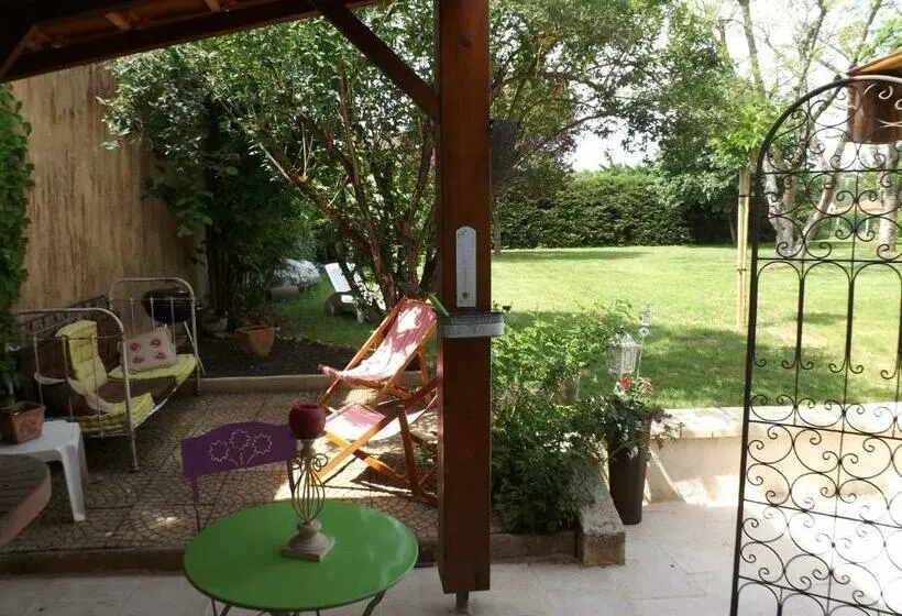 Aamiaismajoitus (B&B) Côté Sud