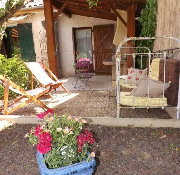 Aamiaismajoitus (B&B) Côté Sud