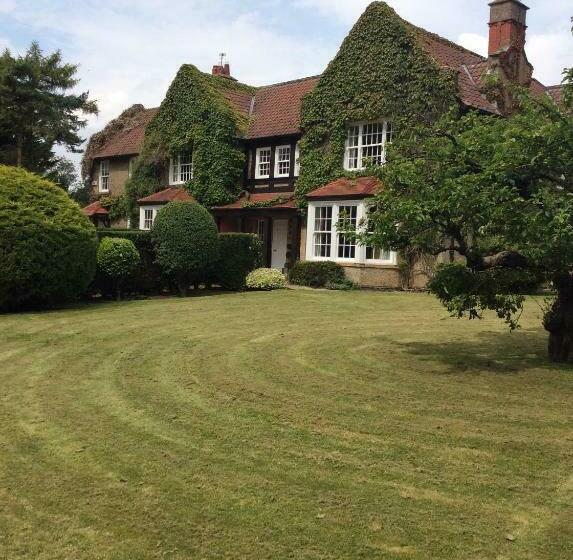 تختخواب و صبحانه Gallows Hill