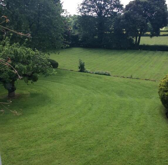 تختخواب و صبحانه Gallows Hill