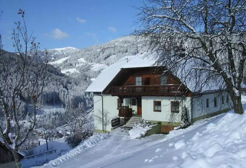 ベッドアンドブレックファースト Gerstbreinhof