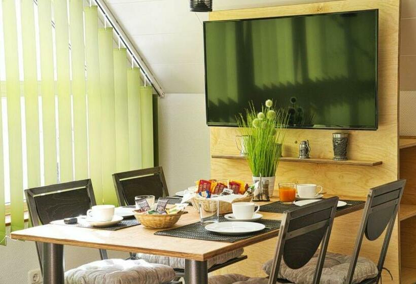 ベッドアンドブレックファースト Gästehäuschen Hösbach