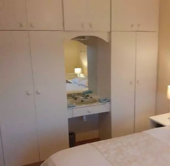 Aamiaismajoitus (B&B) Joan B+b