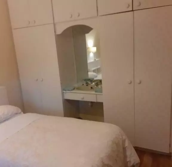 Aamiaismajoitus (B&B) Joan B+b