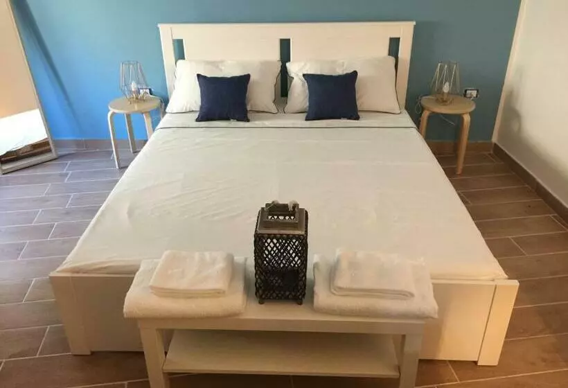 Aamiaismajoitus (B&B) La Torretta Di Alessia