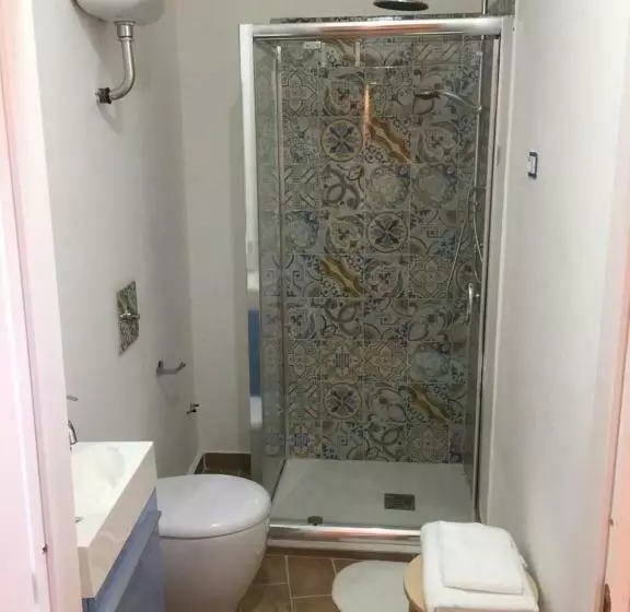 Aamiaismajoitus (B&B) La Torretta Di Alessia