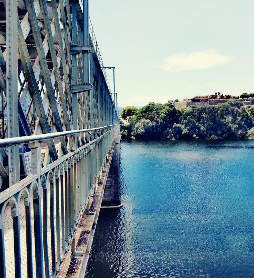 هتل Quinta De Real