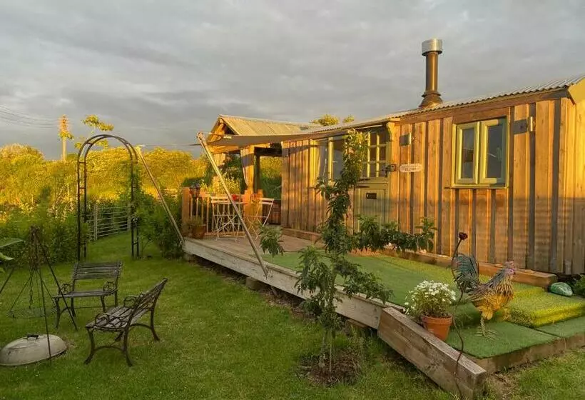 Hotelli Willowbank Shepherds Hut
