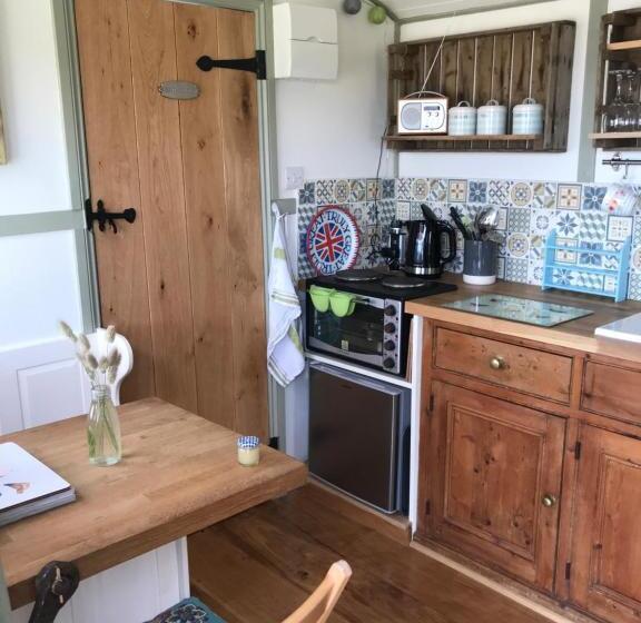 호텔 Willowbank Shepherds Hut