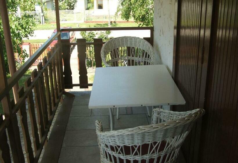 Пансион Agancs Vendégház