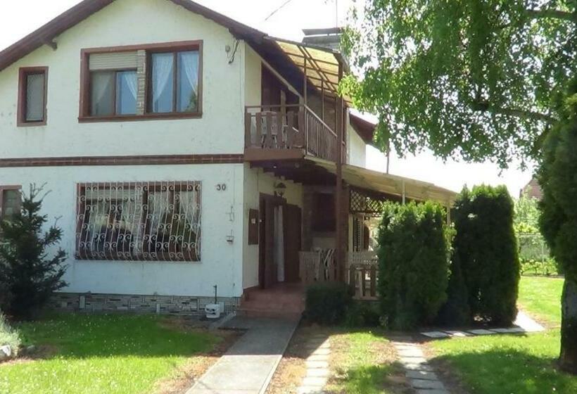 Пансион Agancs Vendégház