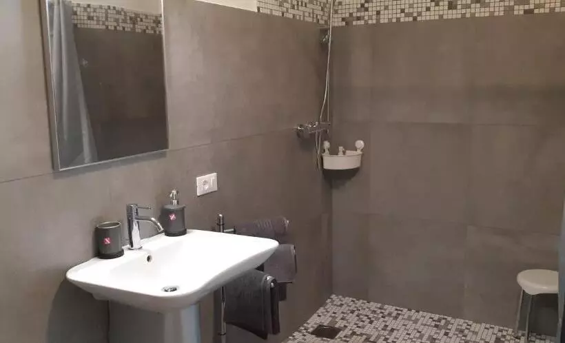 Majatalo Guest House Green Heart