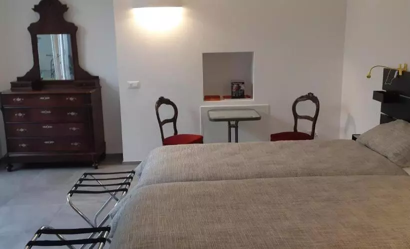 Majatalo Guest House Green Heart